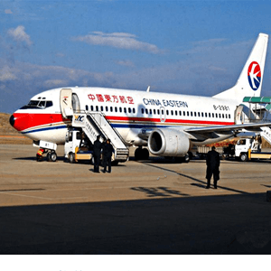 昆明机场物流航空快运业稳步发展的原因是什么？